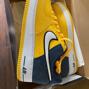 nike Air Force 1 brand new mens size 10.5